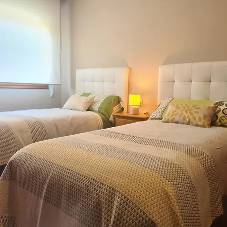 Casa Campelo- Apto Playa De Rodeira - Garaje Y Wifi Gratis *